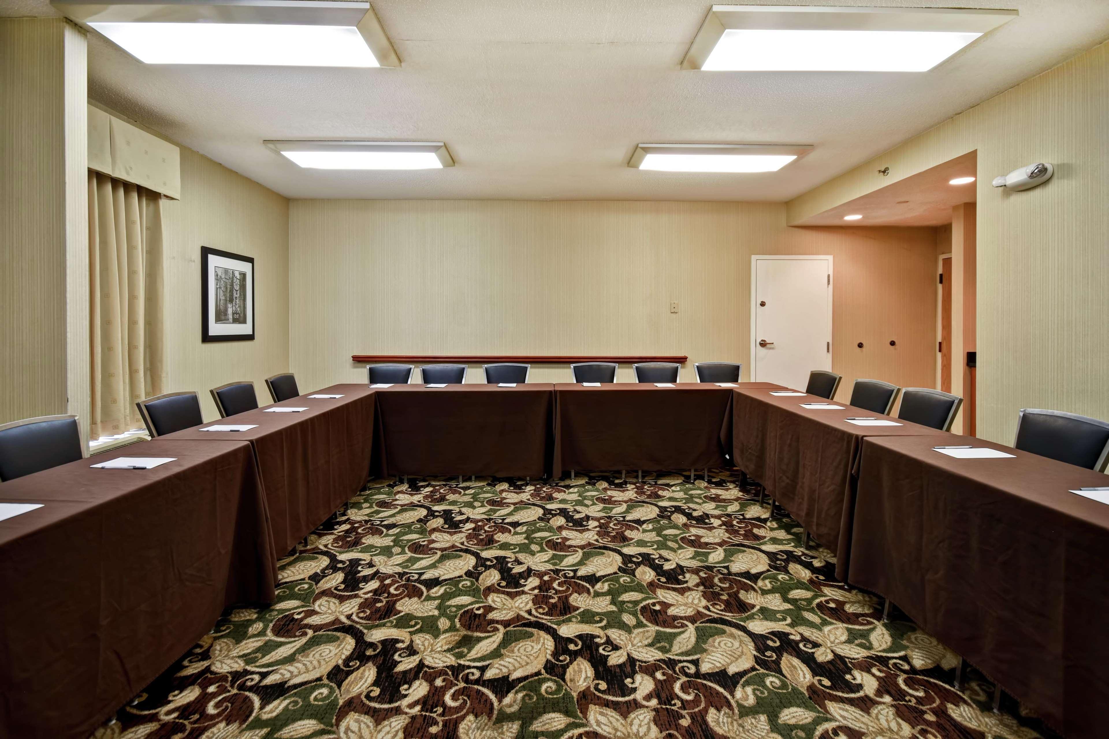 Hampton Inn St. Louis - Westport Maryland Heights Εξωτερικό φωτογραφία